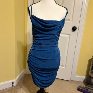 Lucy in the sky turquoise mini dress, Sz Med. Side rouche. Sleeveless, cowl neck